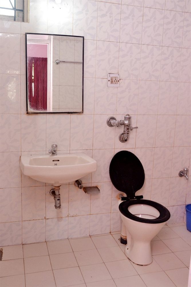 Отель Colva Residency Экстерьер фото